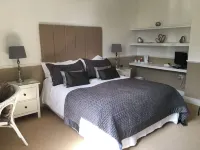 Bridge Farm Hotel Hotels in Huddleston with Newthorpe