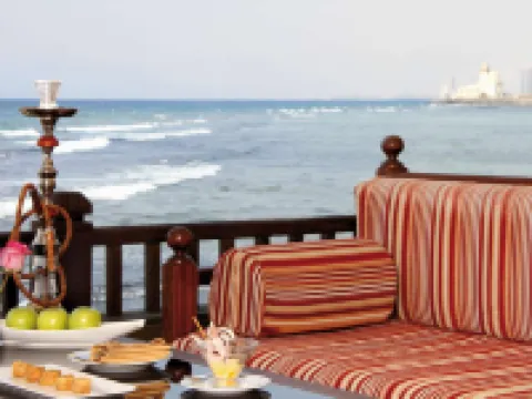 Al Nawras Island Resort