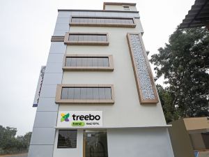Treebo Trend Naaz Royal