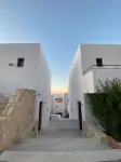 Amazones Village Suites
