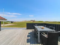 "Edmer" - 50m from the Sea Hotels in Saeby
