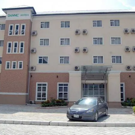 Dannic Hotels Отели в г. Калабар