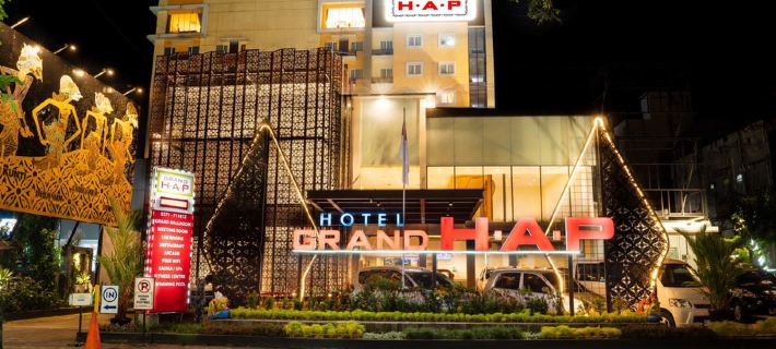 Grand Hap Hotel Solo Отели в г. Суракарта