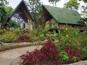 Mbeliling Mountain Ecolodge