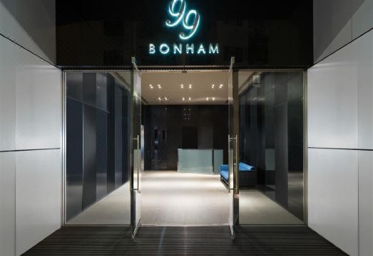 모던한 호텔 침실