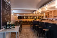 The Originals Boutique la Villa Ouest & Spa - bar