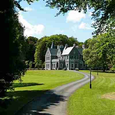 Mount Falcon Estate Hotel Exterior