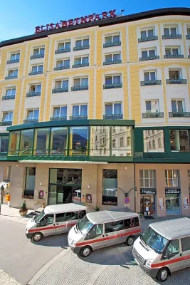 Thermal Resort Hotel Elisabethpark Отели рядом с достопримечательностью «Gasteiner Heilstollen»
