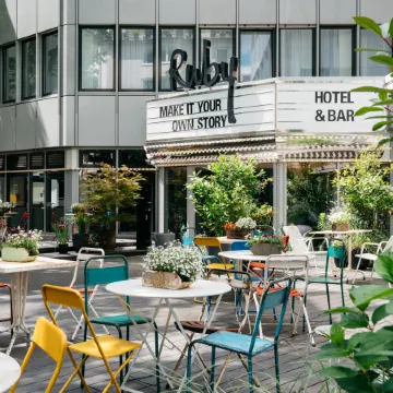 Ruby Leni Hotel Dusseldorf Отели рядом с достопримечательностью «Рейнская телебашня (Рейнтурм)»