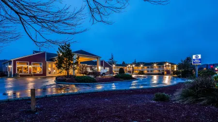 Best Western Salbasgeon Inn  Suites of Reedsport