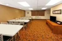 AmericInn by Wyndham Greenville Hotels in Montcalm County