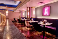 世界酒店 - 設計師酒店