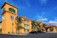 La Quinta Inn & Suites by Wyndham Fowler Hotel a Selma