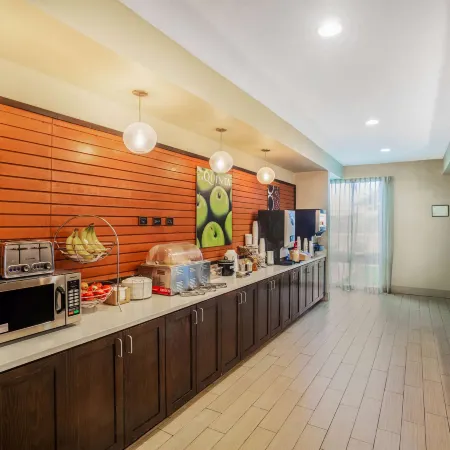 La Quinta Inn & Suites by Wyndham Beeville