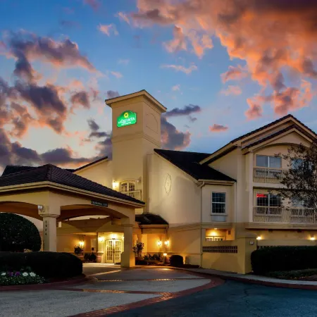 La Quinta Inn & Suites by Wyndham Macon