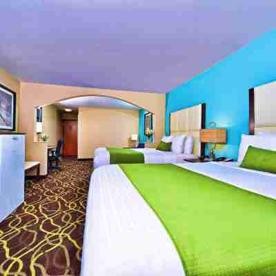 Best Western Plus Savannah Airport Inn  Suites Rooms