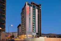 Ramada by Wyndham Iskenderun - bar