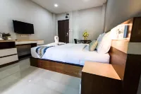 ที่อยู่อาศัยของเขา