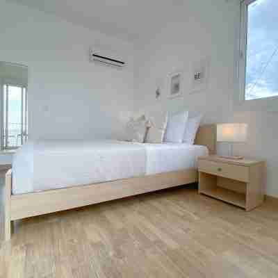 Phaedrus Living: Nicosia Downtown Flat 704 Rooms