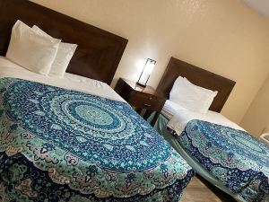 APM Inn & Suites - Jacksonville