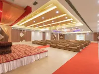 Clarks Collection Maanya Hotels in Bareilly