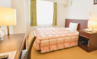 Sanda Summit Hotel