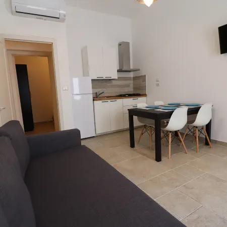 Casa Nausica — Elegant Apartment Facing the Aragonese Castle