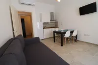 Casa Nausica — Elegant Apartment Facing the Aragonese Castle