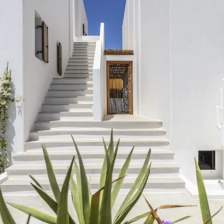 Mykonaki Hotel