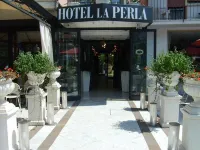 Hotel la Perla - parcheggio