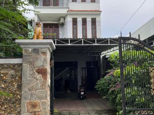 Cat Phuong Motel