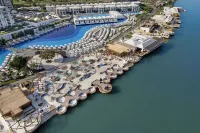 Titanic Deluxe Golf Belek - Private Pool