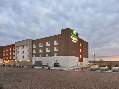 Holiday Inn Express & Suites ​GREEN RIVER​ by IHG