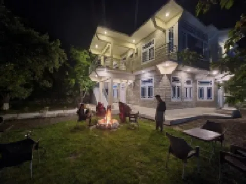 Royal's Villa By Premiere Inn - HUNZA PAKISTAN  호텔