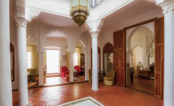 Hotel Blanco Riad