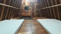 Homestay Ndeso Jimbaran Hotels in Bergas