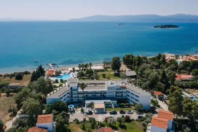 Brown Beach Eretria Hôtels à : Chalkida