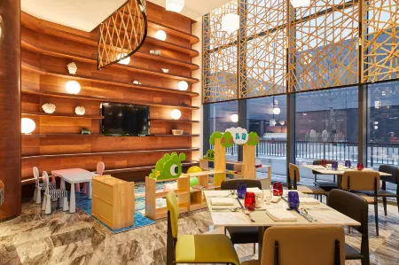 the Westin Qingdao West Coast Отели рядом с достопримечательностью «City Balcony Scenic Area»