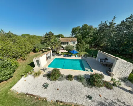 L'Aouzet Hotels in Uzes