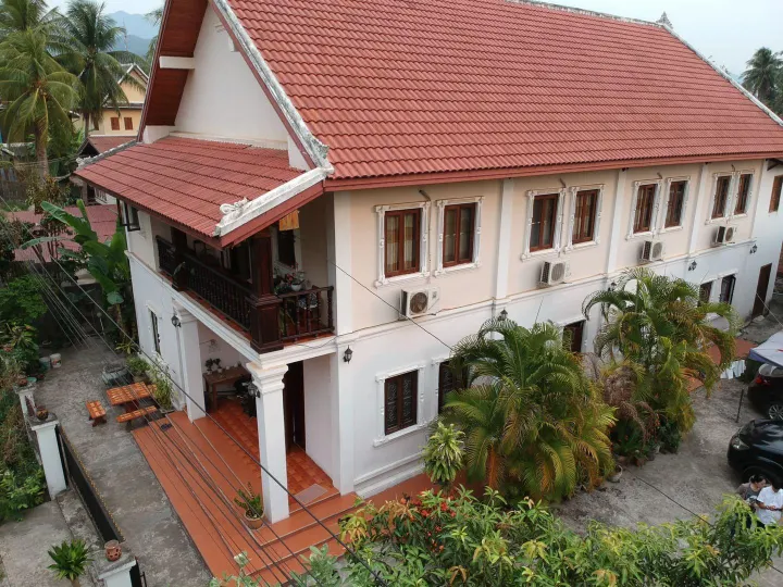 A Tee Guesthouse