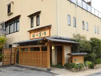 Nanakusa No Yu Hotels near Bessho Onsen