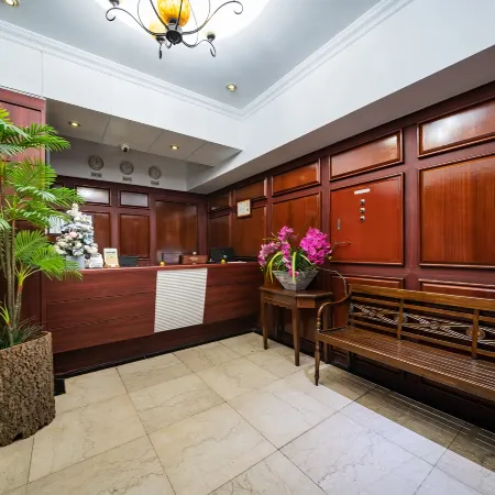 Luxury Hotel