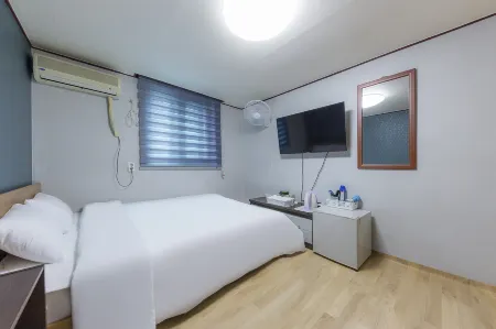 Jecheon Venice Отели в г. Чечхон