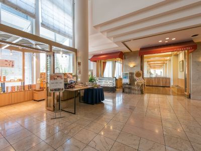 共有エリア ホテルヒューイット甲子園の写真