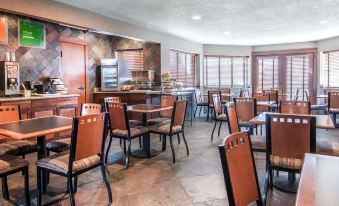 Kathryn Riverfront Inn, Ascend Hotel Collection