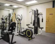 Ramada by Wyndham Nisku Edmonton Airport - salle de sport