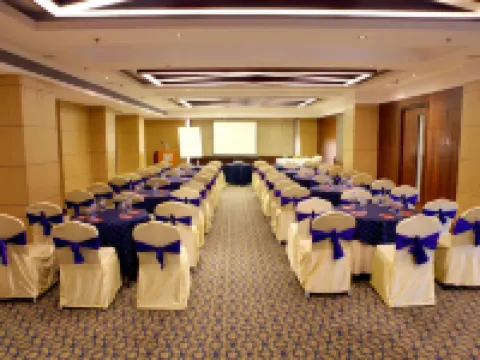 Lords Plaza Surat Hotéis em Surat