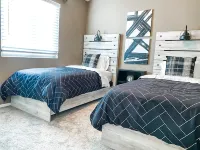 Chic Villa - Pool/Hot Tub/Hammock/King Bed/wi-fi 캐사그랜디 파크스-오넬 공원 주변 호텔