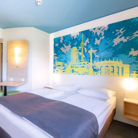 B&B HOTEL Stuttgart-City