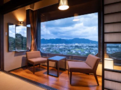 源泉の宿 萩本陣 萩市のホテル